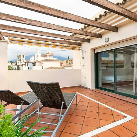 Beautiful With Lovely Terrace Pass The Keys  *