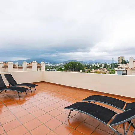 Beautiful With Lovely Terrace Pass The Keys *