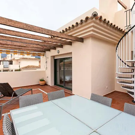 Beautiful With Lovely Terrace Pass The Keys * Marbella