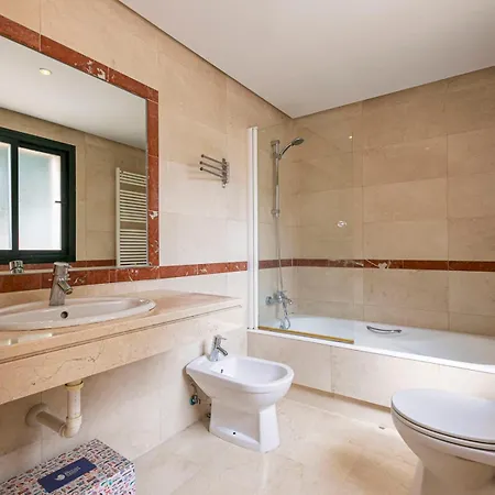 Apartment Beautiful With Lovely Terrace Pass The Keys *