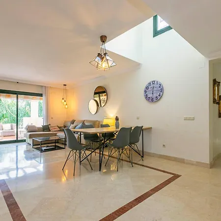 Apartment Beautiful With Lovely Terrace Pass The Keys Marbella