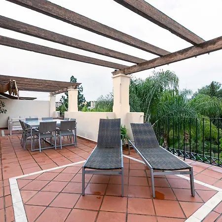 Apartment Beautiful With Lovely Terrace Pass The Keys